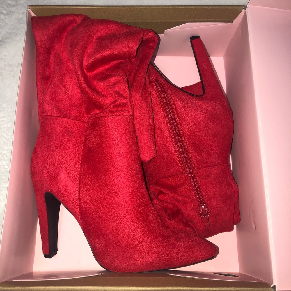 Red Suede Boots ! - Picture 5 of 5